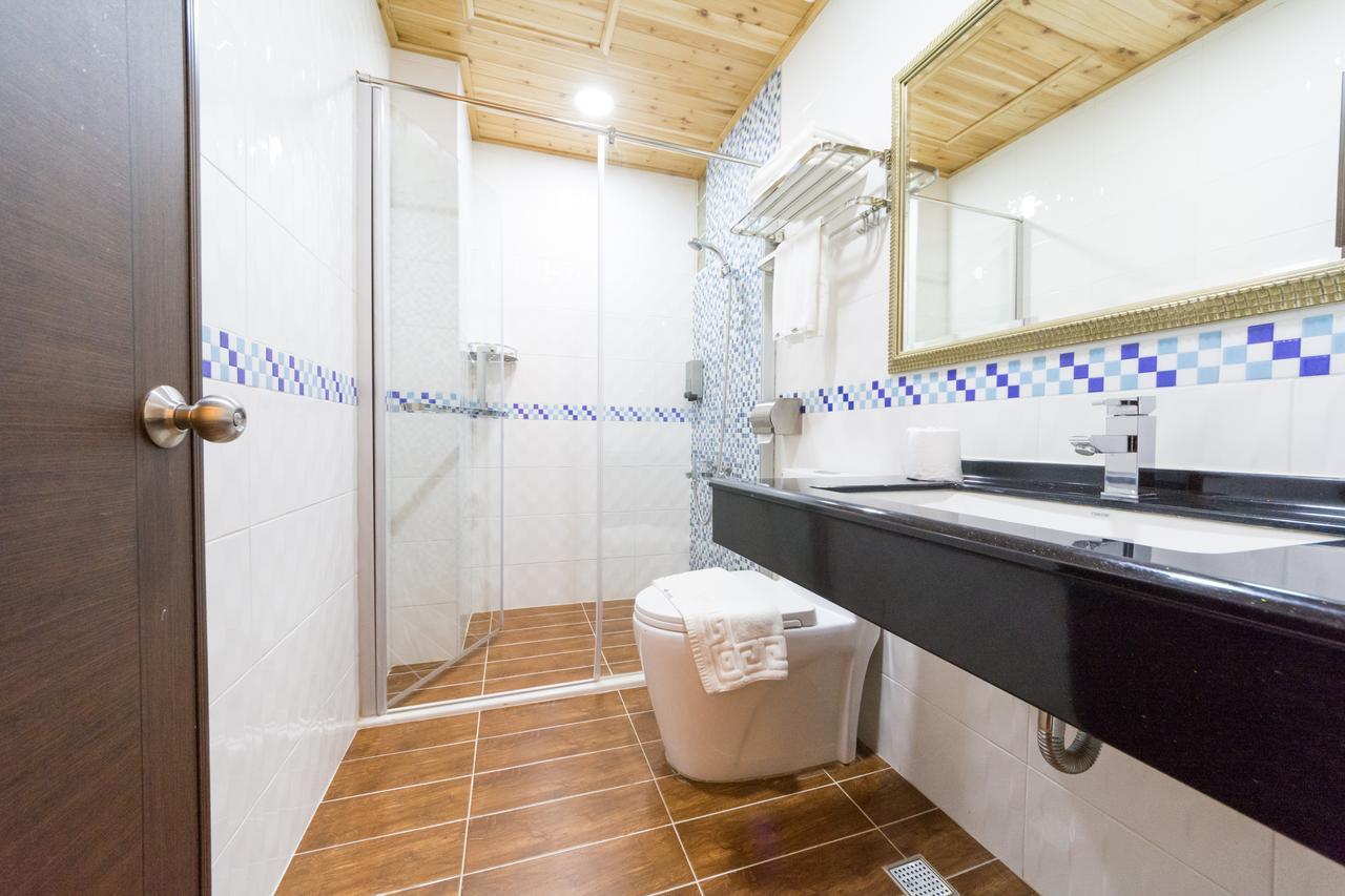 W Hostel Đài Nam Ngoại thất bức ảnh