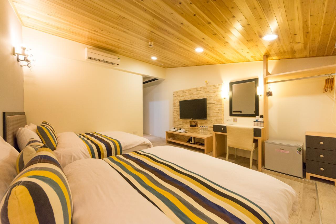 W Hostel Đài Nam Ngoại thất bức ảnh