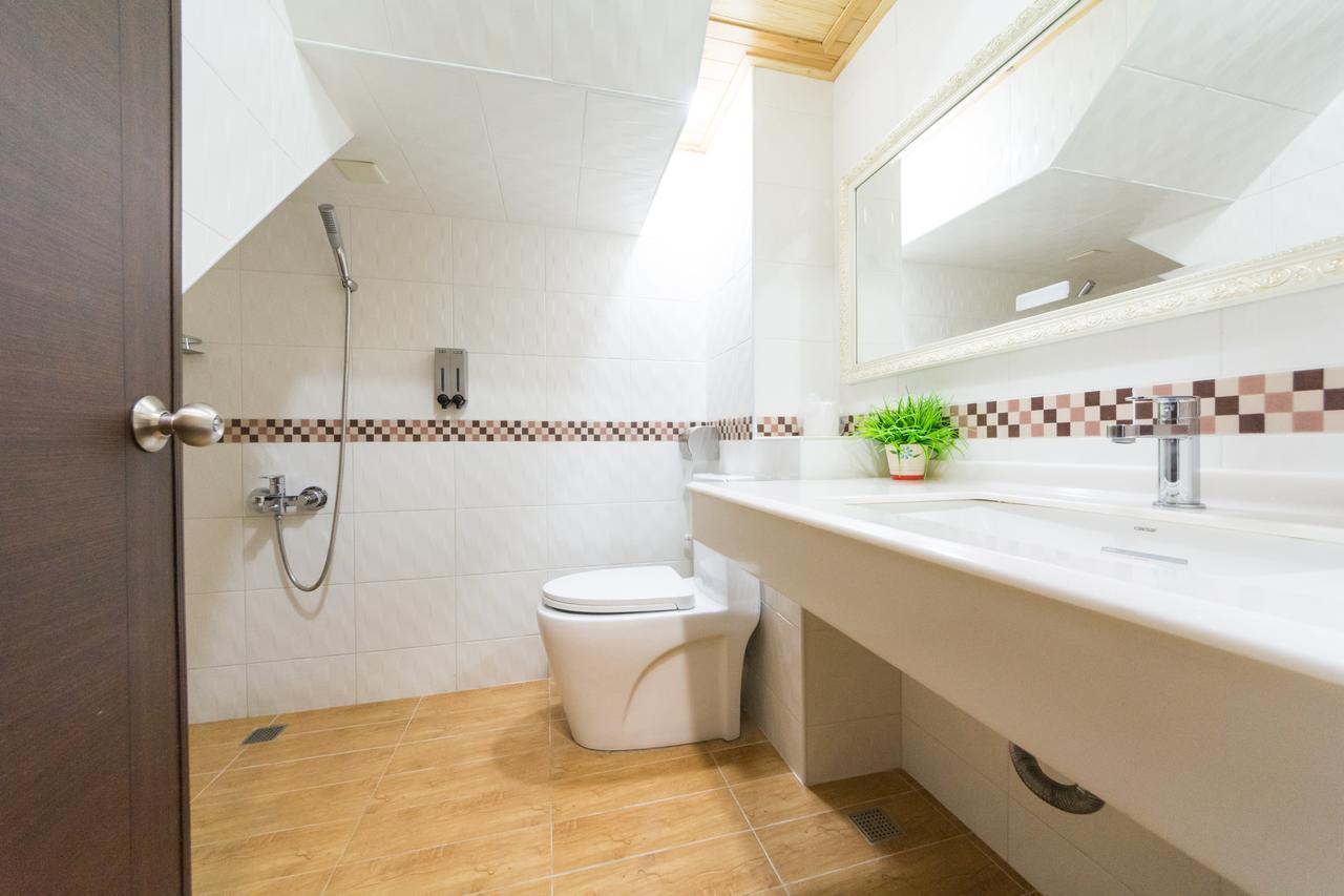 W Hostel Đài Nam Ngoại thất bức ảnh