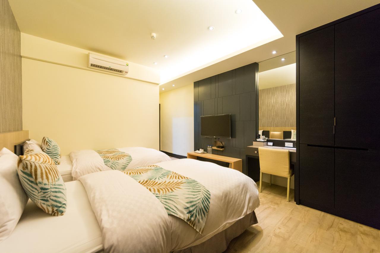 W Hostel Đài Nam Ngoại thất bức ảnh