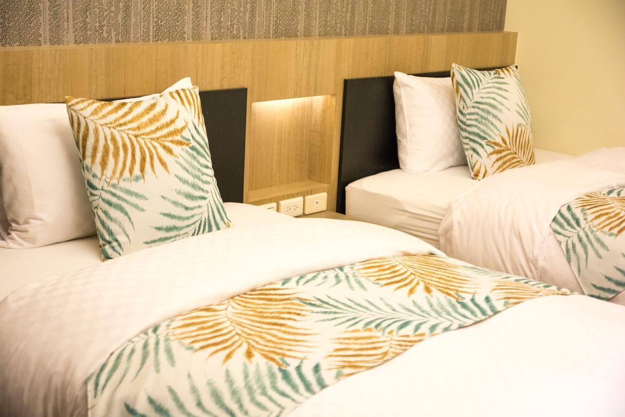 W Hostel Đài Nam Ngoại thất bức ảnh