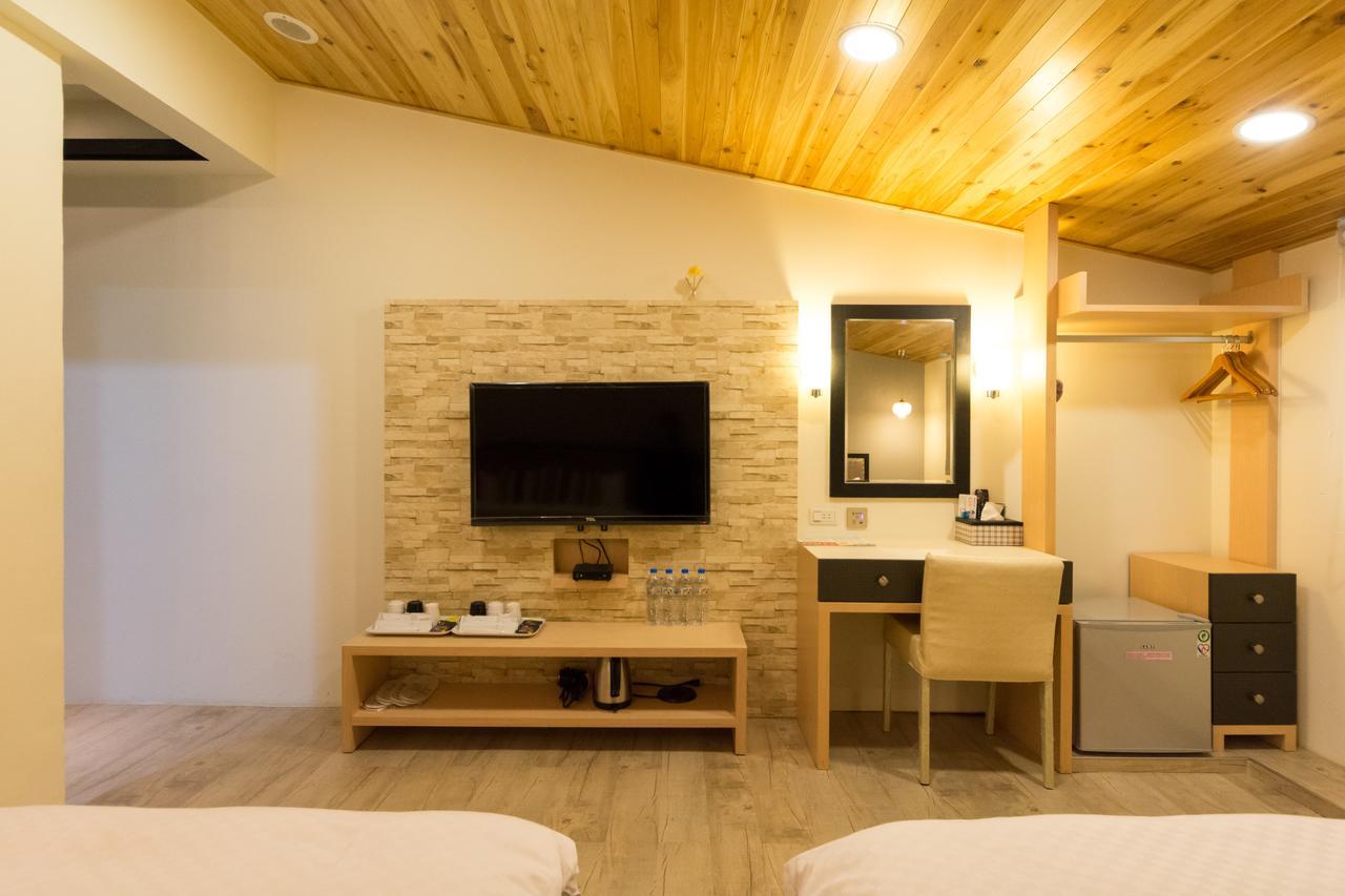 W Hostel Đài Nam Ngoại thất bức ảnh